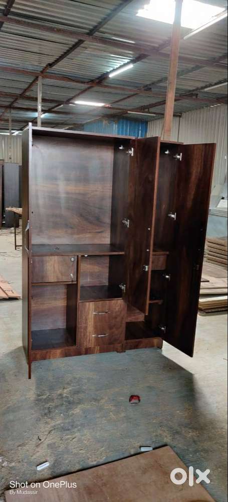 NEW 3 DOOR WOODEN WARDROBE FROM FACTORY PRICE
