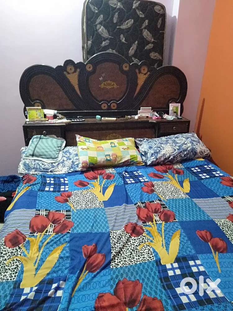 Master bed (3 person)