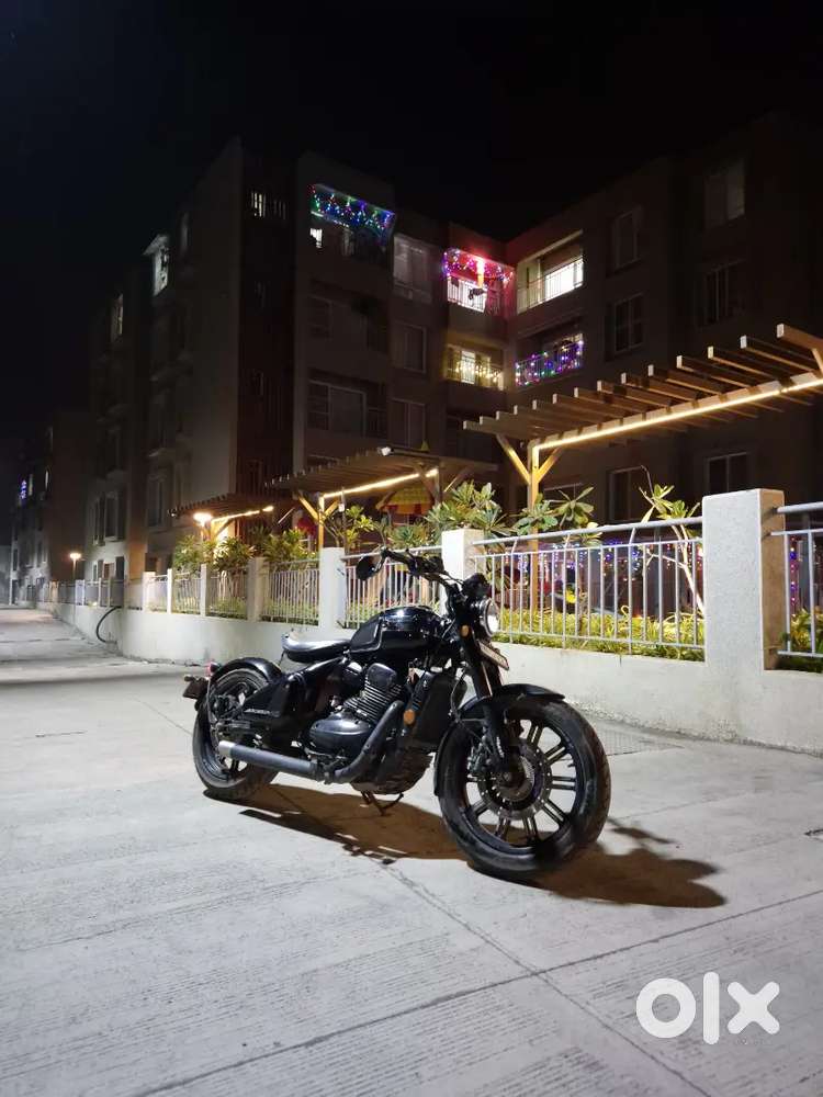 Jawa 42 Bobber Chrome Excellent ConditionOnly 2500 KM  Single Owner