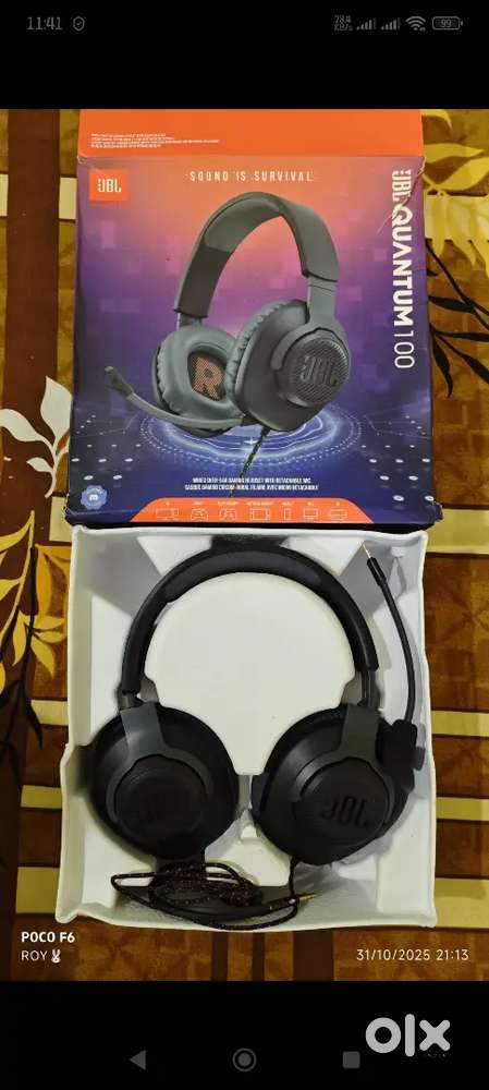 Acer 240gb and JBL Quantam 100