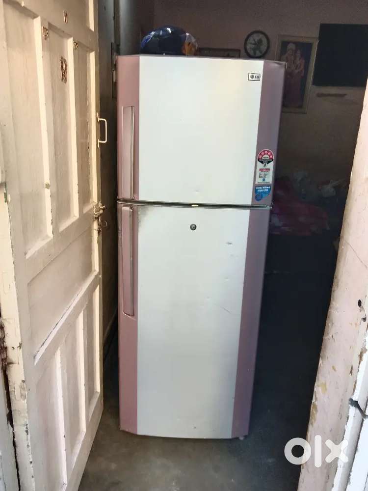 300 literLG 5 star very good condition