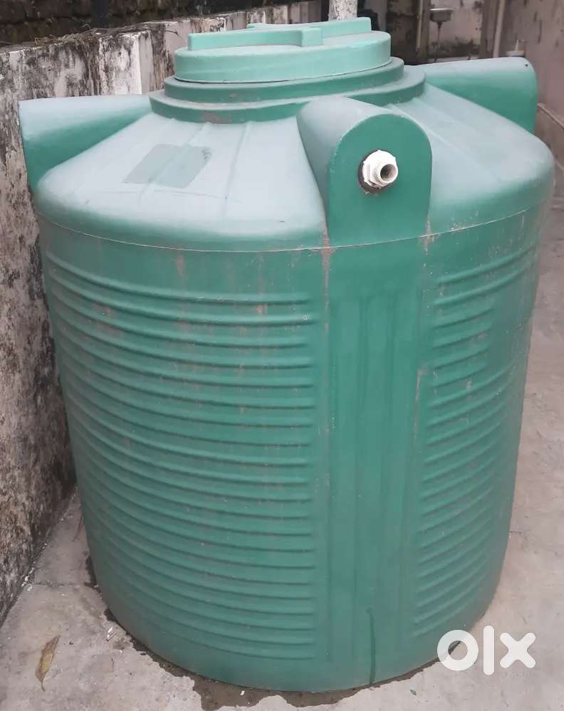 Good condition Water tank 1000 litre
