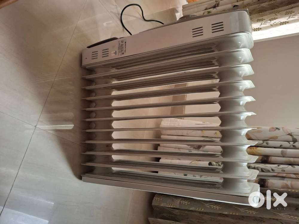 Bajaj 11 fin oil heater of Bajaj Electronic