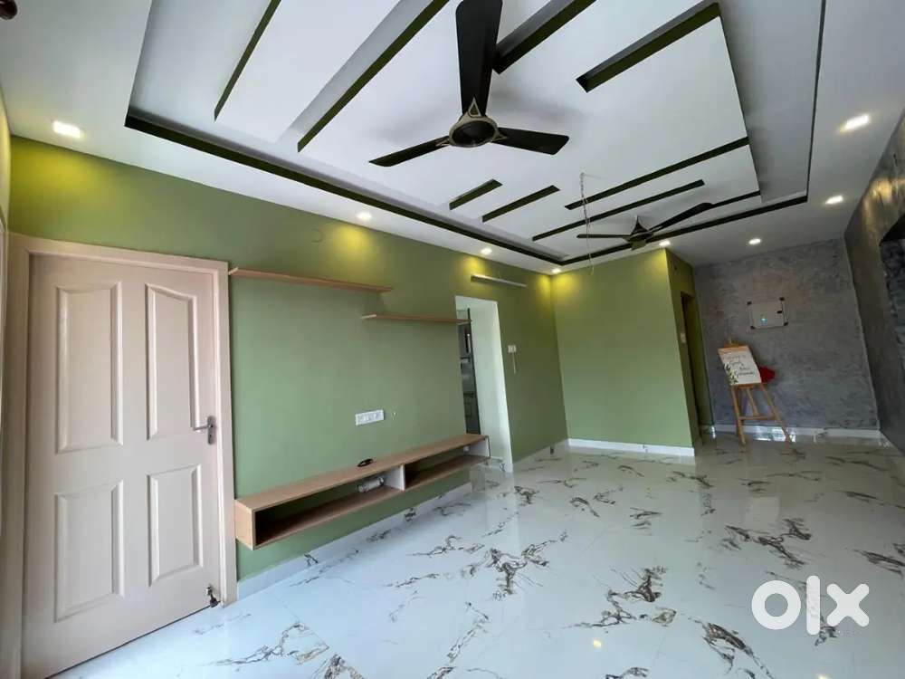 Big size 2 BHK flat at pozhichalur prem nagar