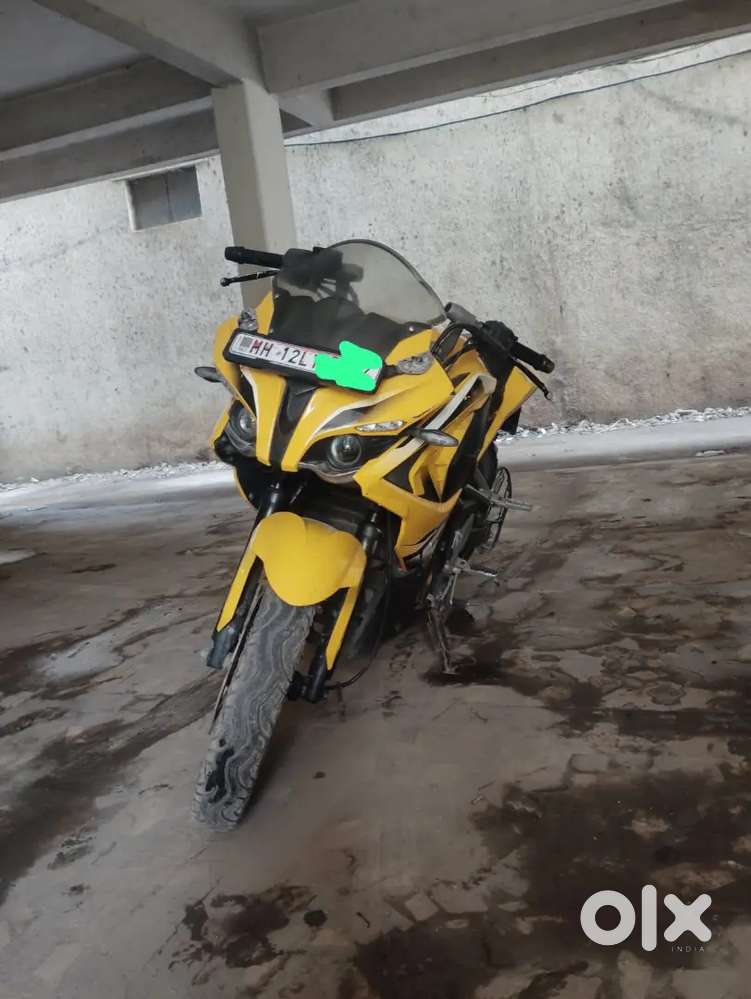 pluser rs 200 good condition