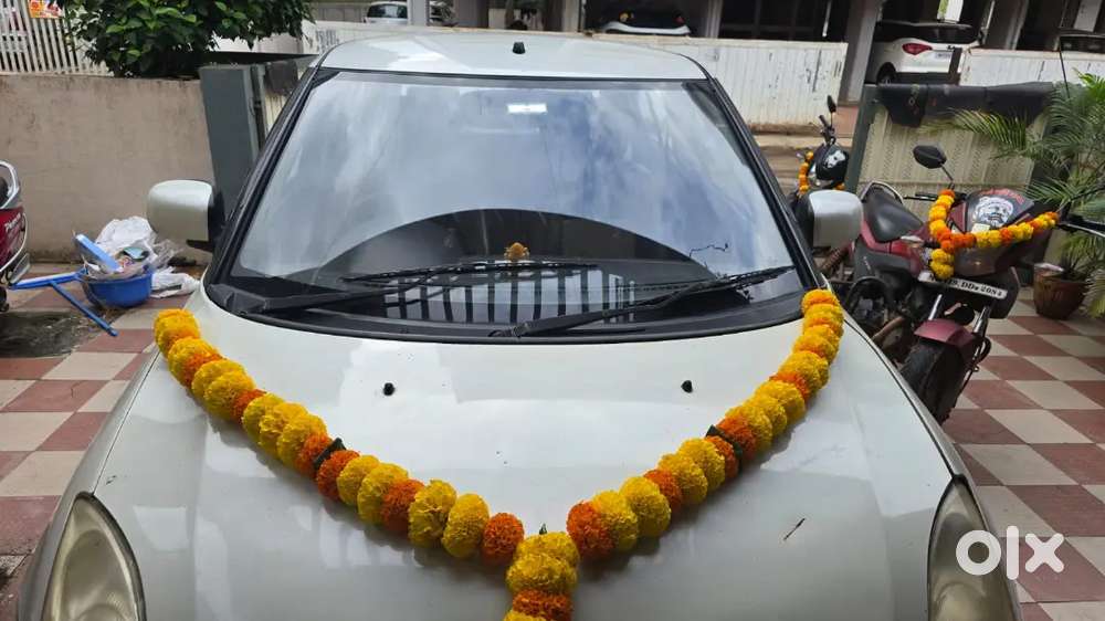 Maruti Suzuki Dzire 2011 Petrol 89370 Km  & Nashik Location & RTO also