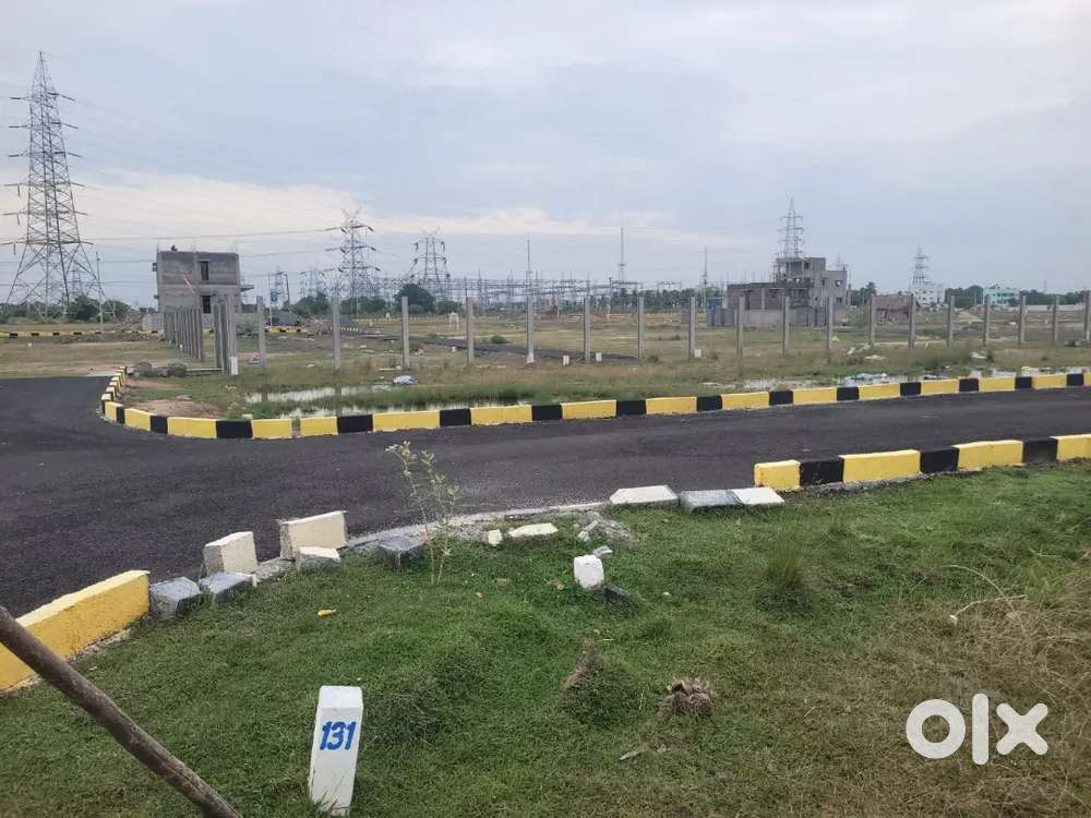 Plot 1417 sqft,corner plot ,east facing for sale near velammal school