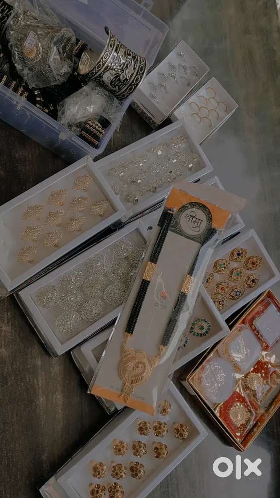 Ladies corner items