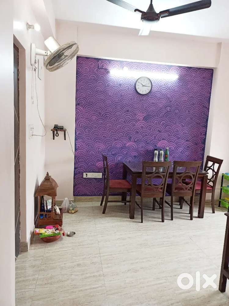 Flat for sale near tollygaung metro including furniture no negotiation