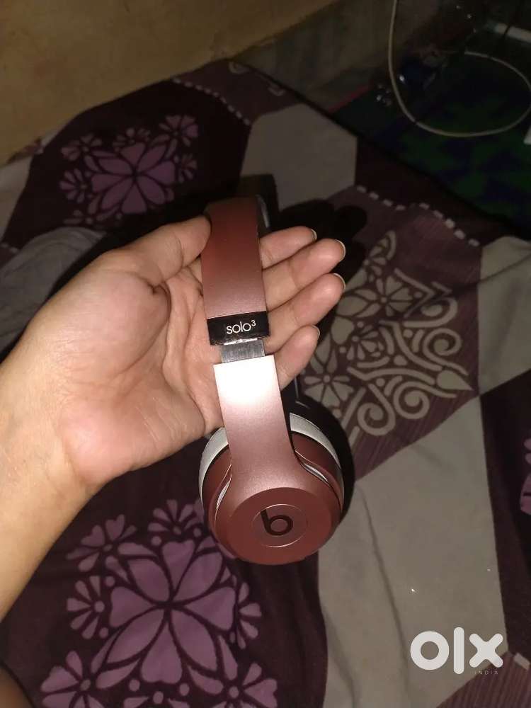 Only 3 month use beats head phone