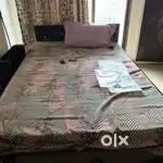 Single Bed with Box Storage – 6×4 ft (Good Condition)