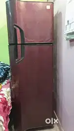 GODREJ FRIDJE À1 CONDITION