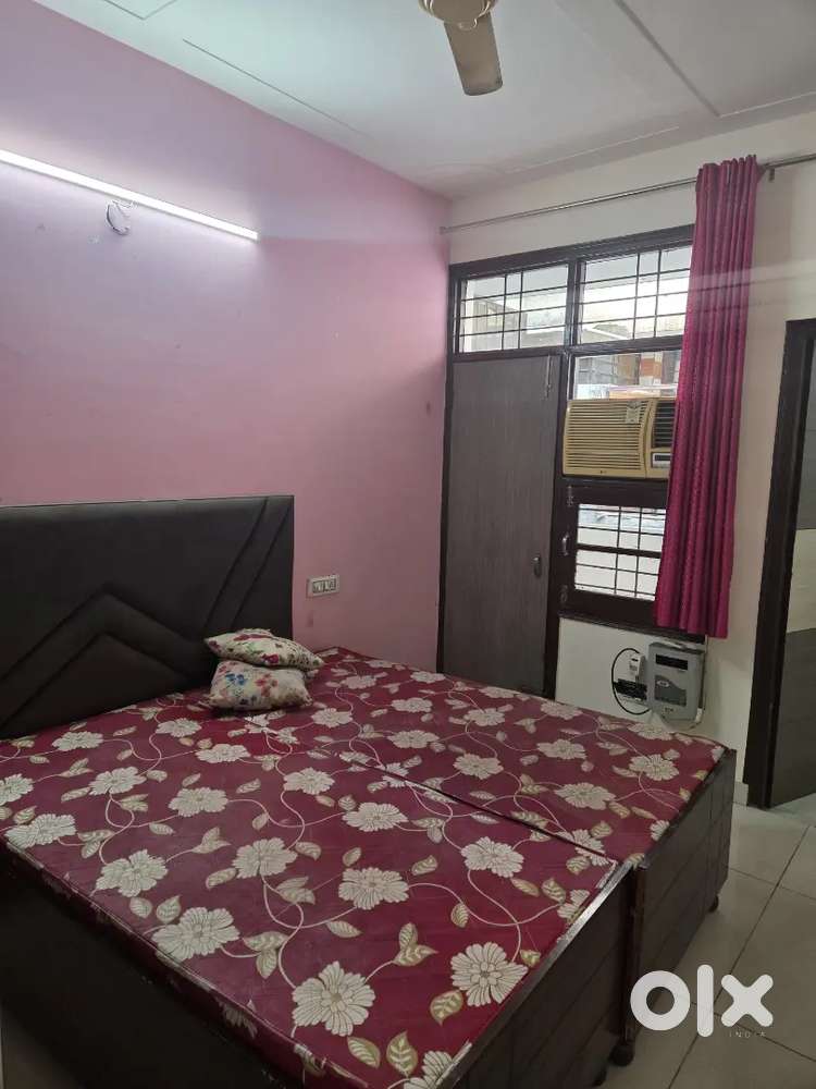 3bhk fully furnished newly renovated flat for sale in gated society