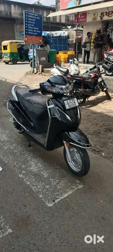First owner engine good insurance on km actually top condition