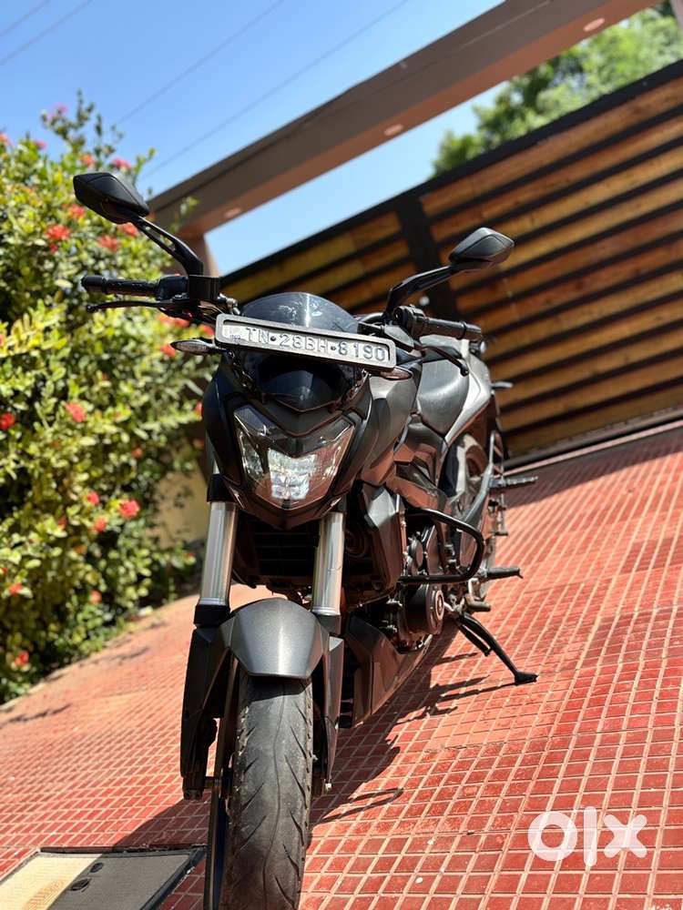 Bajaj Dominar 400 ABS 2021 Black Low KM Great Condition Smooth Ride