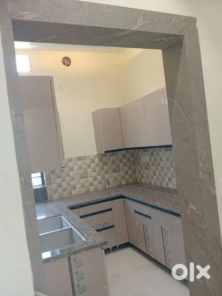 (1ST FLOOR) 2BHK, (NEWLY) HOUSE AVAILABLE FOR RENT AT 66FT ROAD.