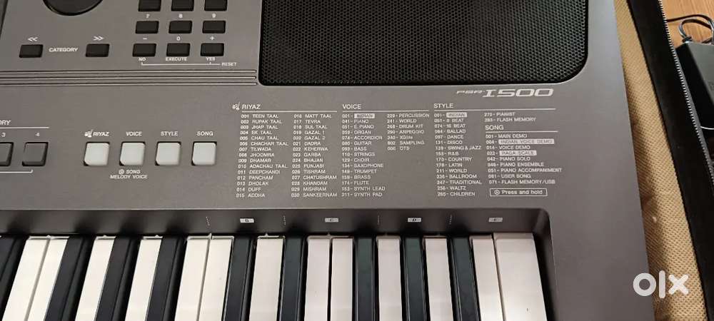 New yamaha I 500 keyboard piano (2023)