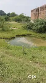 Main रोड का प्लॉट