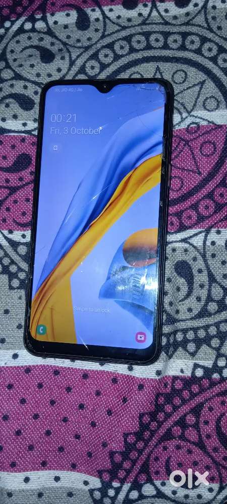 Galaxy m01s