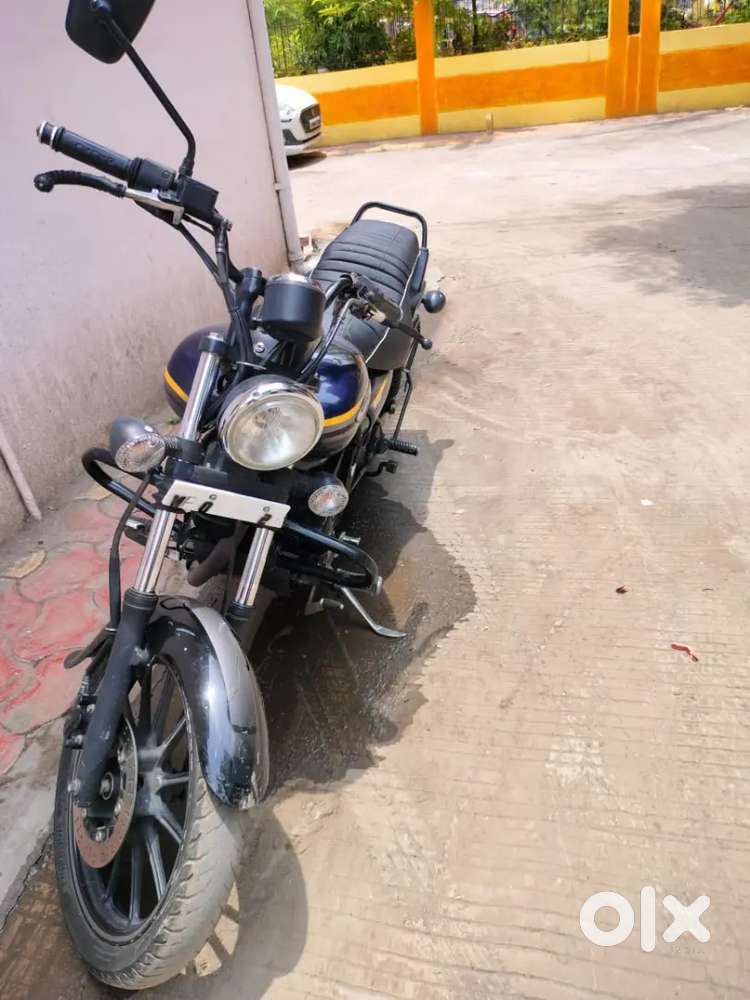 Bajaj avenger  bike