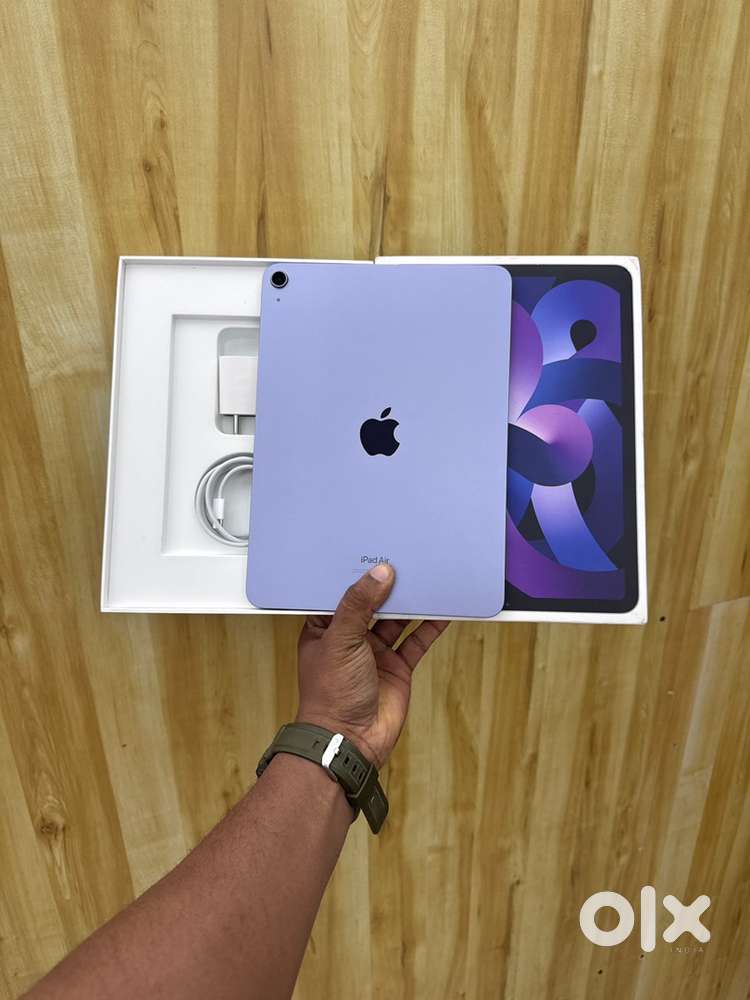 APPLE I PAD AIR 5 TH GEN ( 256 GB ) WIFI ONLY FULL BOX