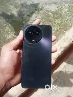 I want to buy a new phone that's why I am selling this phone