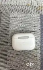 Very good condition AirPods Pro 2, with wireless charging