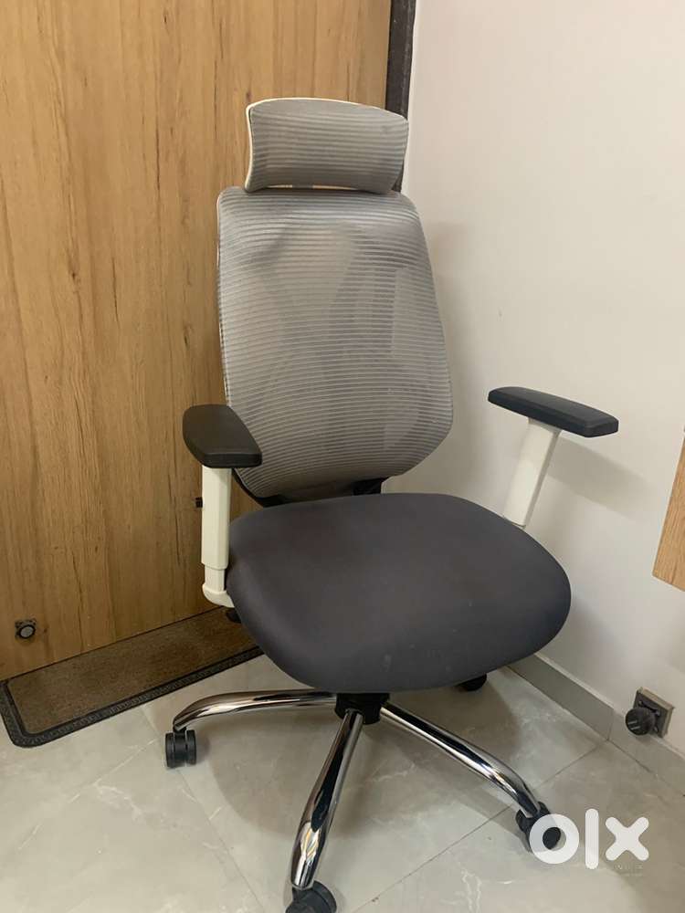 CELLBELL Computer Chair Good Condition