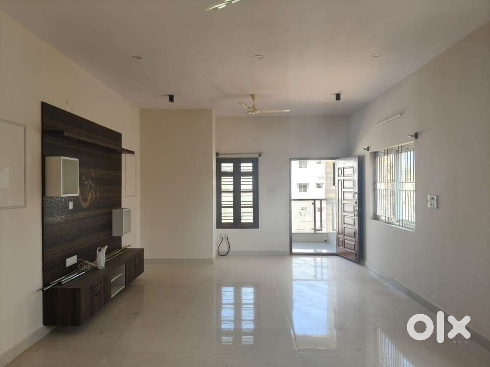 2bhk house for lease newly built house full furnished