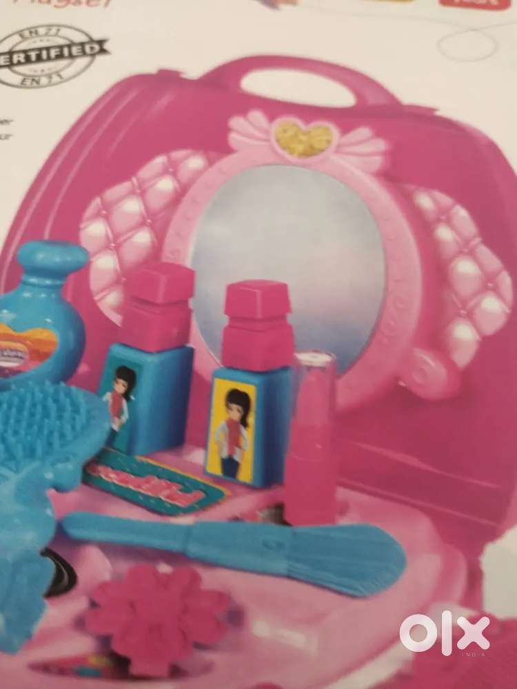 Helper  picker packer