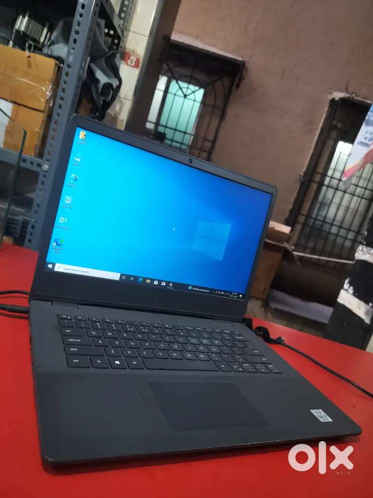 Dell i-3 10th  generation laptop perfect working and new looking