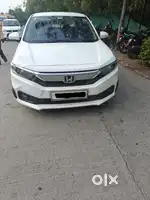 Honda Amaze (Automatic) Petrol Well Maintained