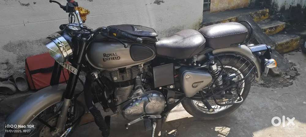 Royal Enfield classic bike bs4 1.65k price