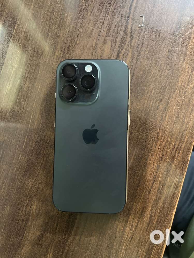 16 Pro 256 GB 100% 3 month use 140 charing cycle
