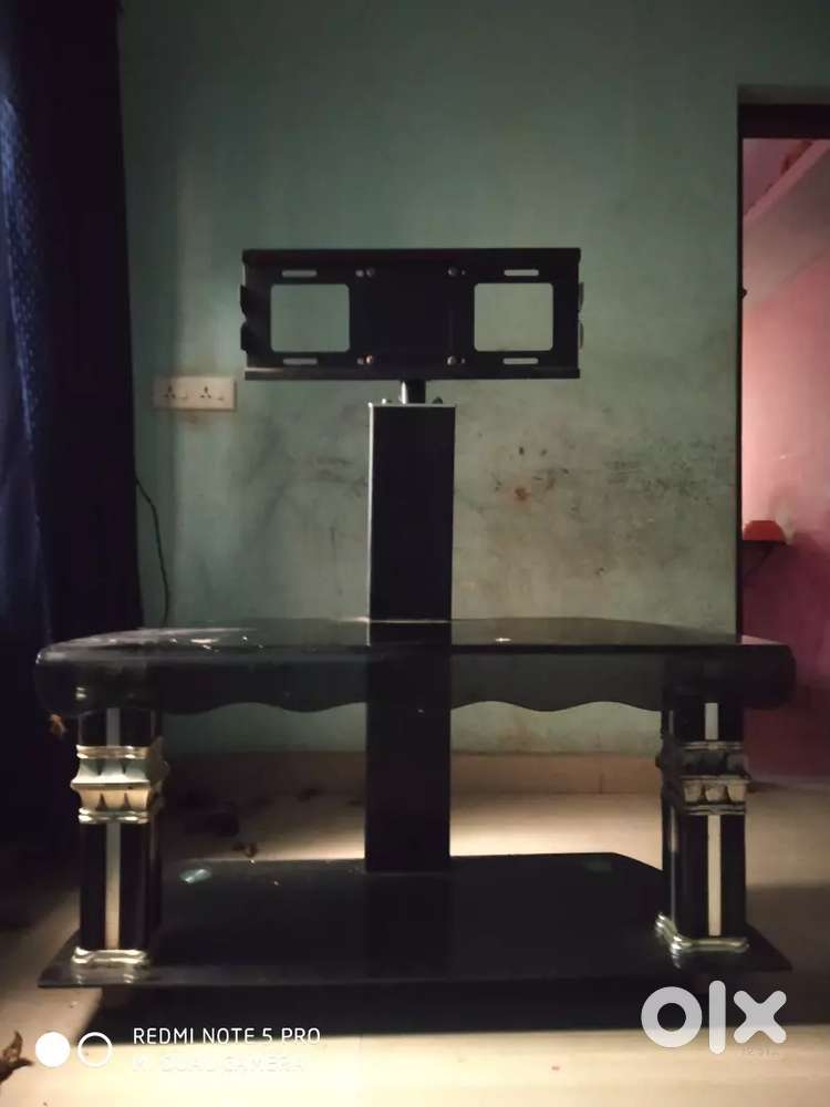 Tv stand with glass type