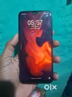 6 GB RAM 128 ROM