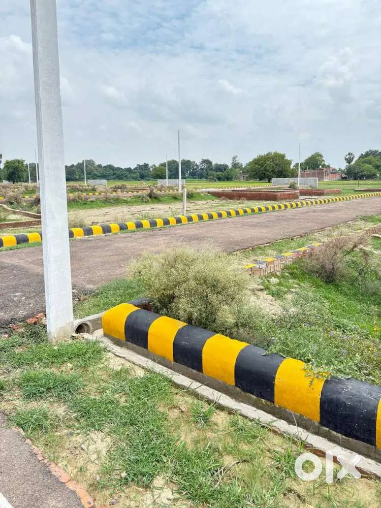 Lucknow me plot le investment ke liye 651$/sqft me Amethi market me