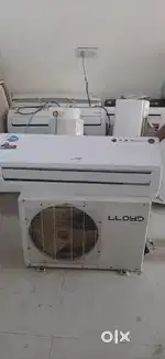 1.5 Ton Lloyd 3-Star Normal Split AC Air Conditioner in flawless