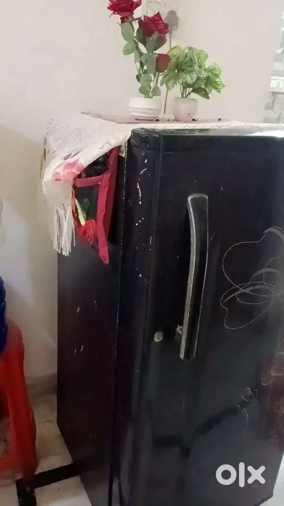 Fridge selling