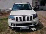 Tuv300 T10 2018