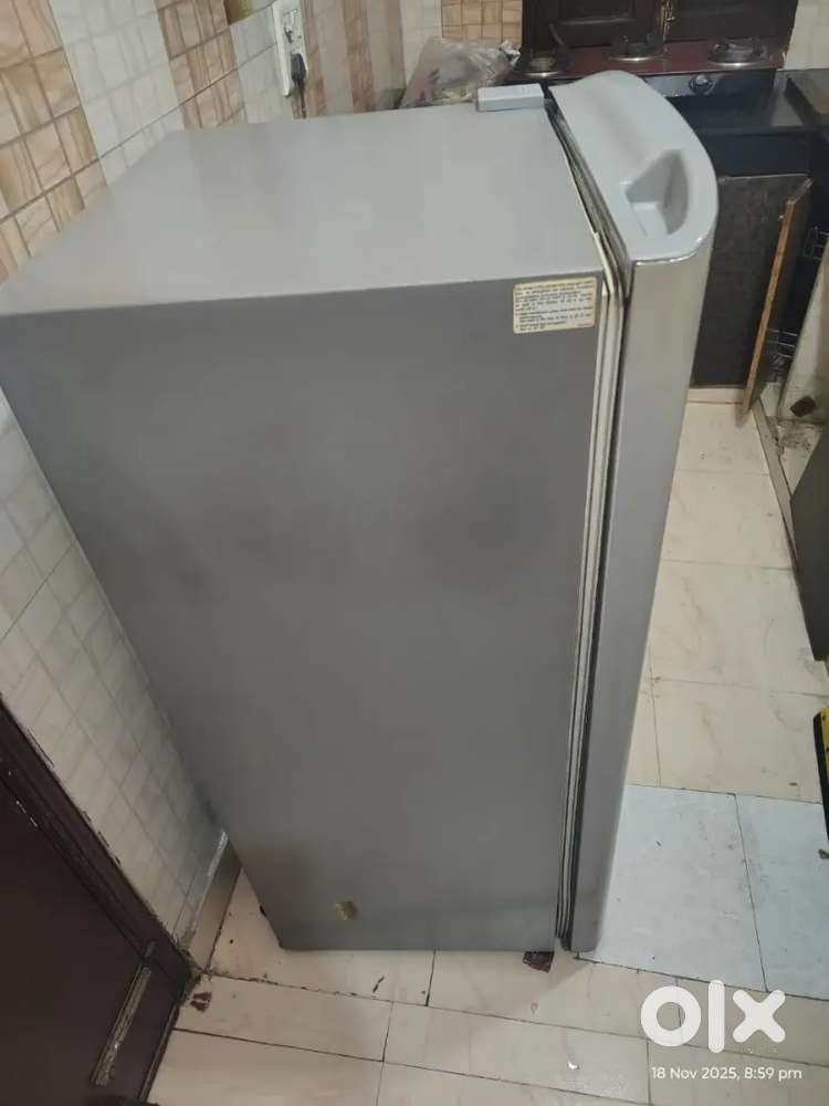 Samsung 184 L fridge