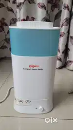 Pigeon Compact Steam Sterilizer White - 2 bottles