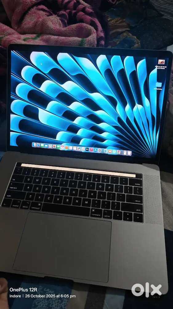Macbook pro 2019 touchbaar