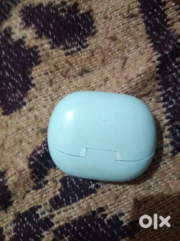 Bluetooth headphones