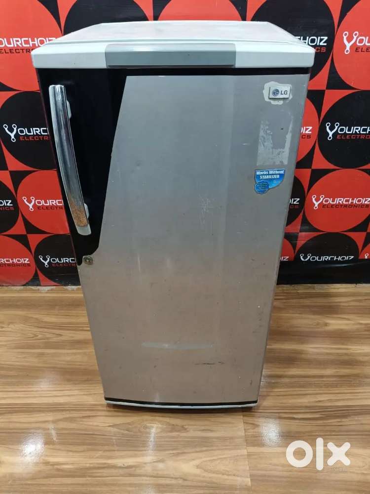 Lg single door frize good condition