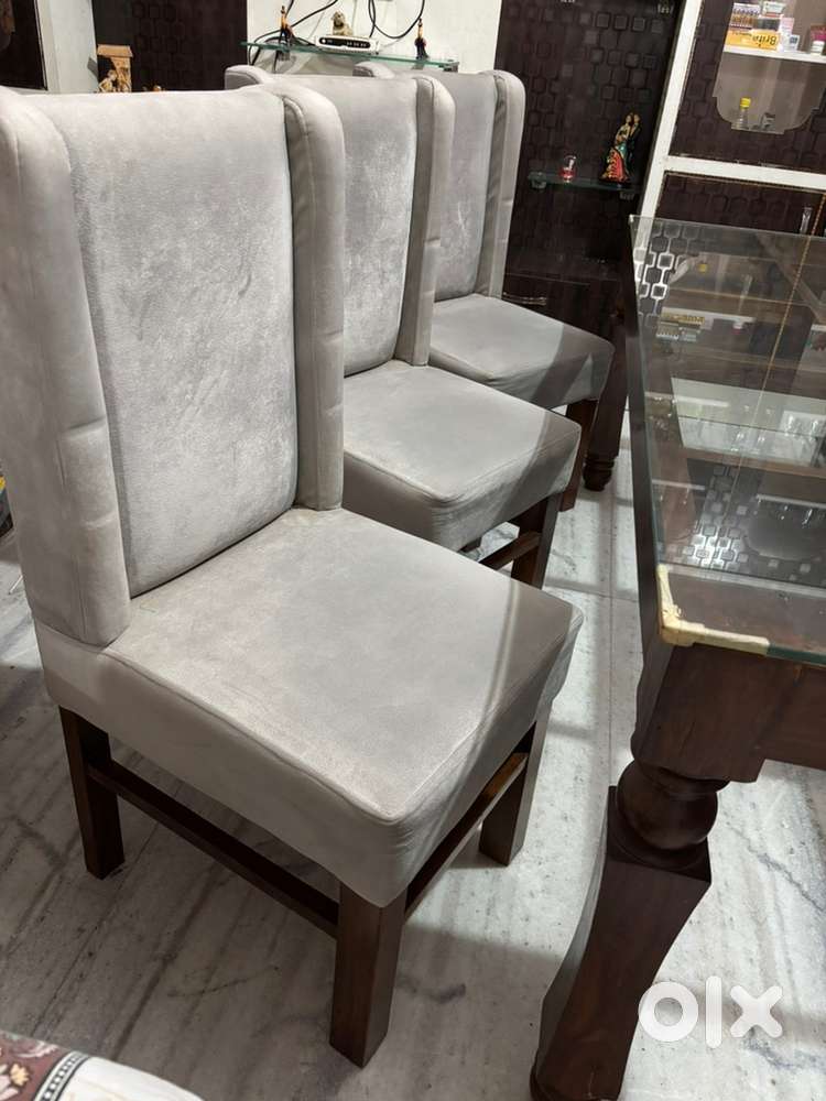 Super New Model Dining Table