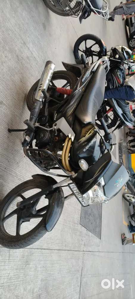 Mahindra Centuro