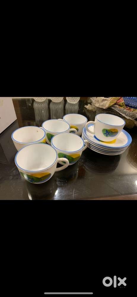 CLEARANCE SALE - GLASS CROCKERY