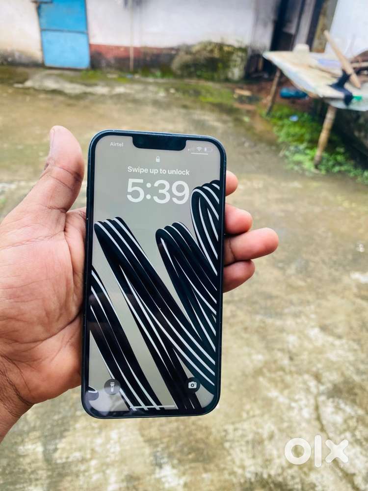Iphone 14 blue