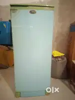Whirlpool refrigerator 220L